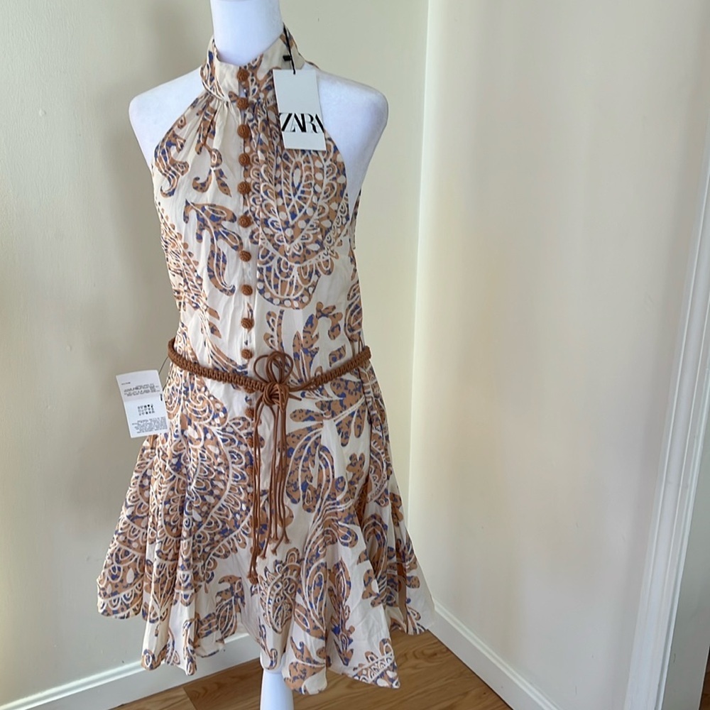 New! Zara XS printed dress with belt.